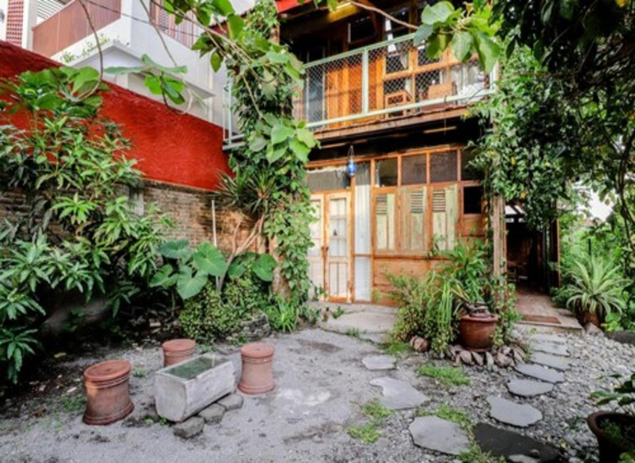 Lorong Homestay Bantul Exteriör bild