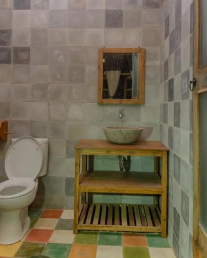 Lorong Homestay Bantul Exteriör bild