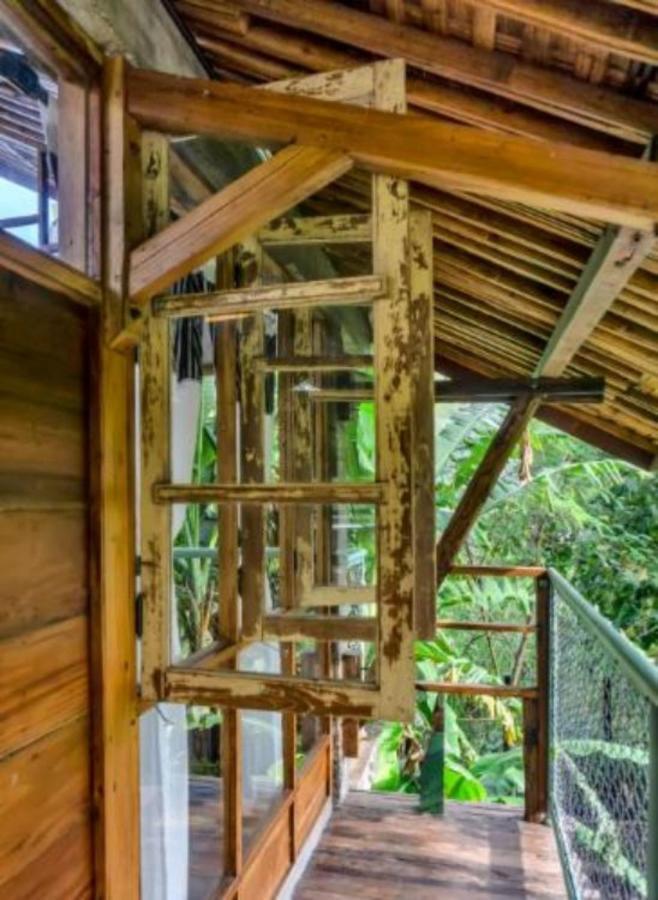 Lorong Homestay Bantul Exteriör bild
