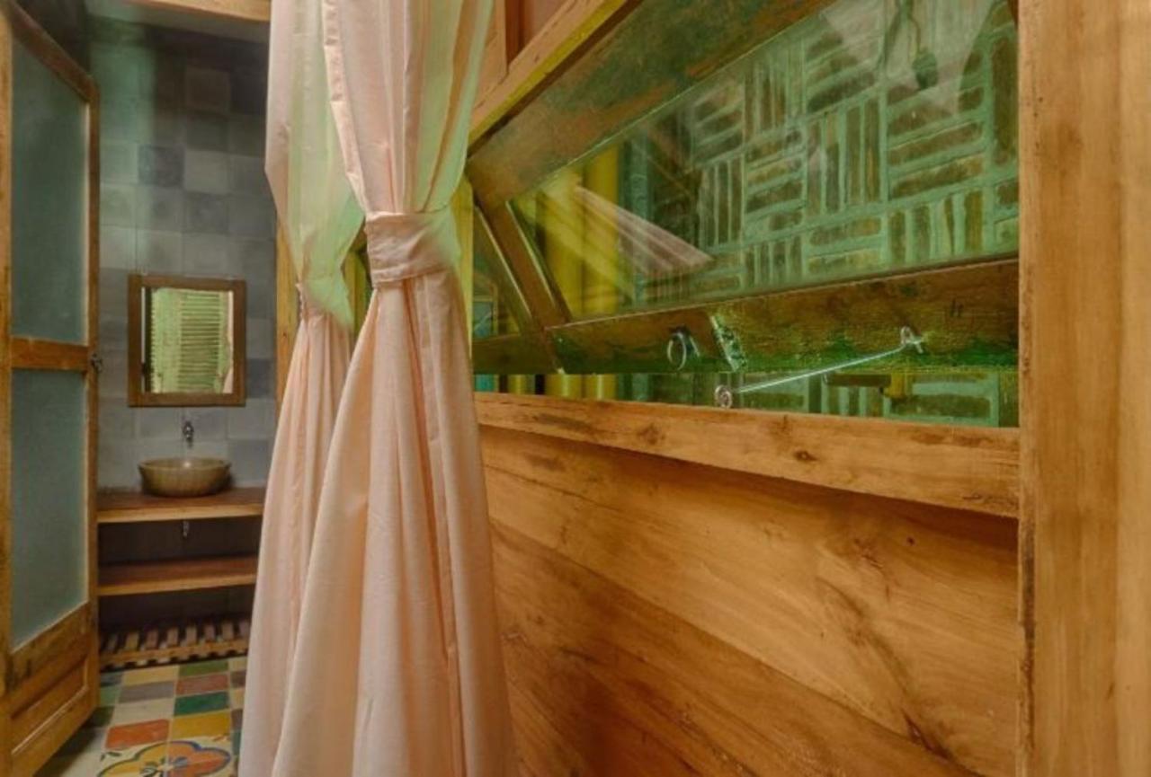 Lorong Homestay Bantul Exteriör bild